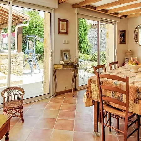 2 Bedroom Awesome In Feriehus *