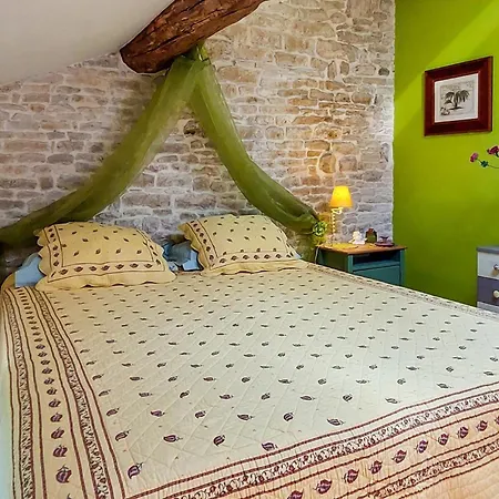 Feriehus 2 Bedroom Awesome In Vouleme