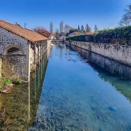 2 Bedroom Awesome In * Vouleme